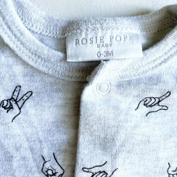 Rosie Pope Baby Sign Language Footie Pajamas 0-3 months - Picture 2 of 3